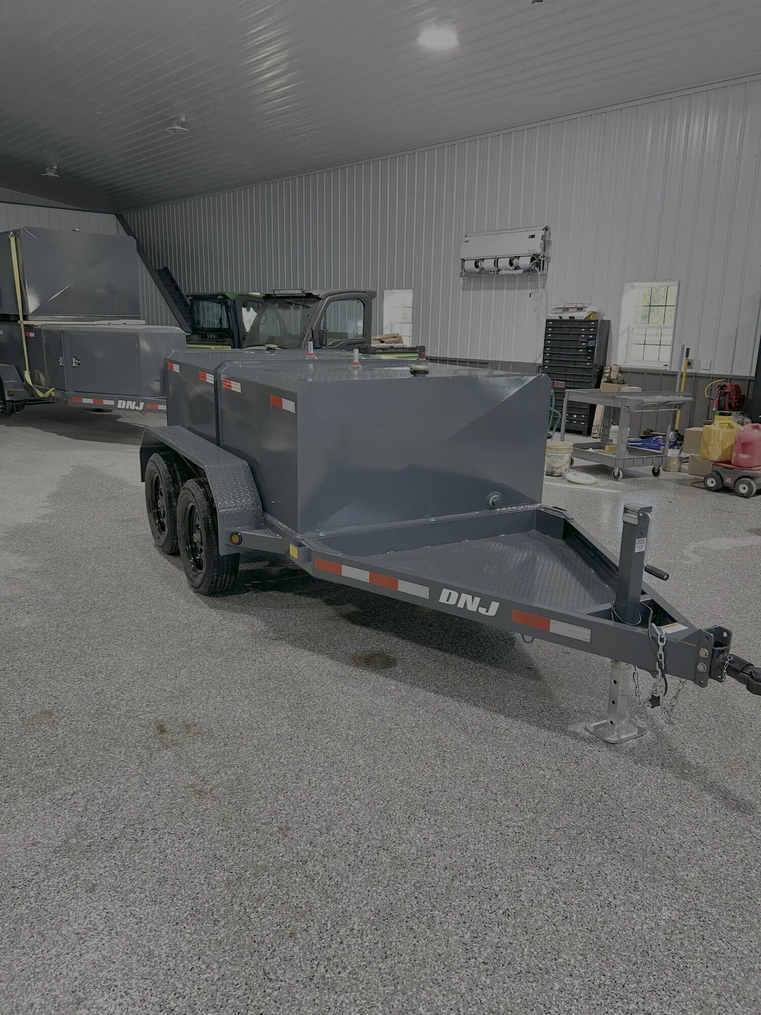 dnj 550gal fuel trailer front quarter shop