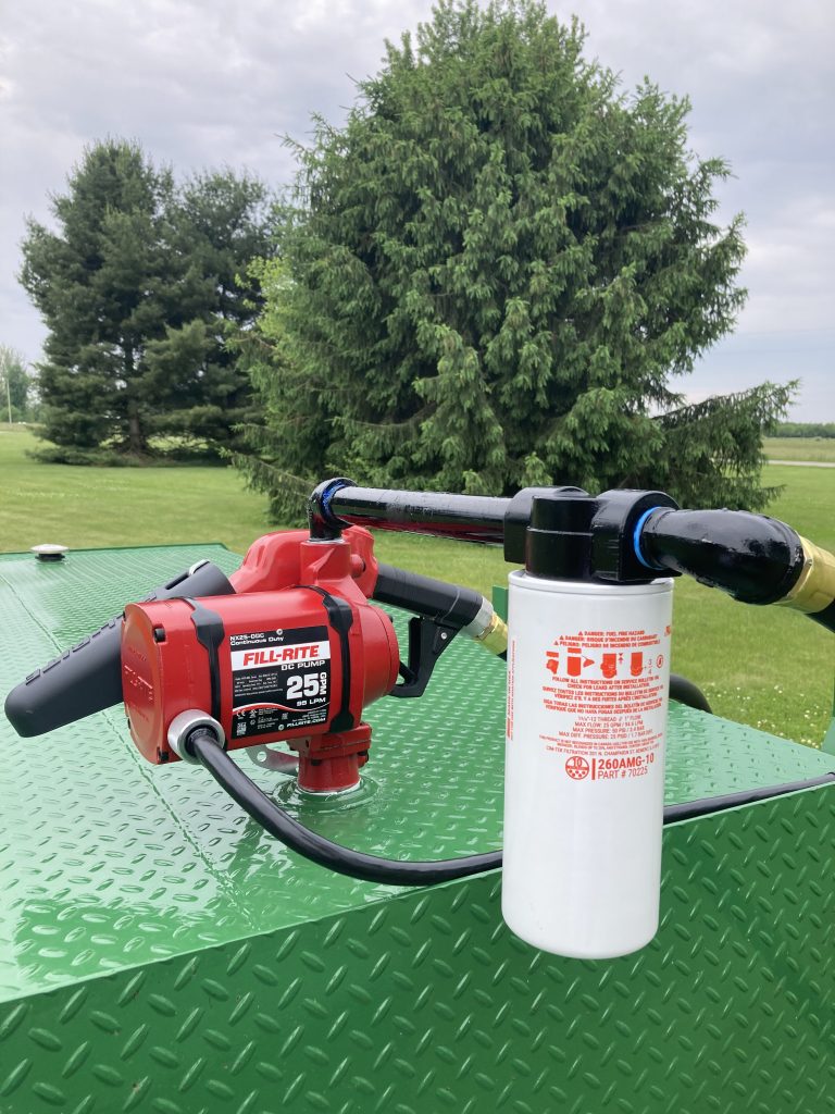 2025 DNJ Standard 550 Gallon Fuel Trailer