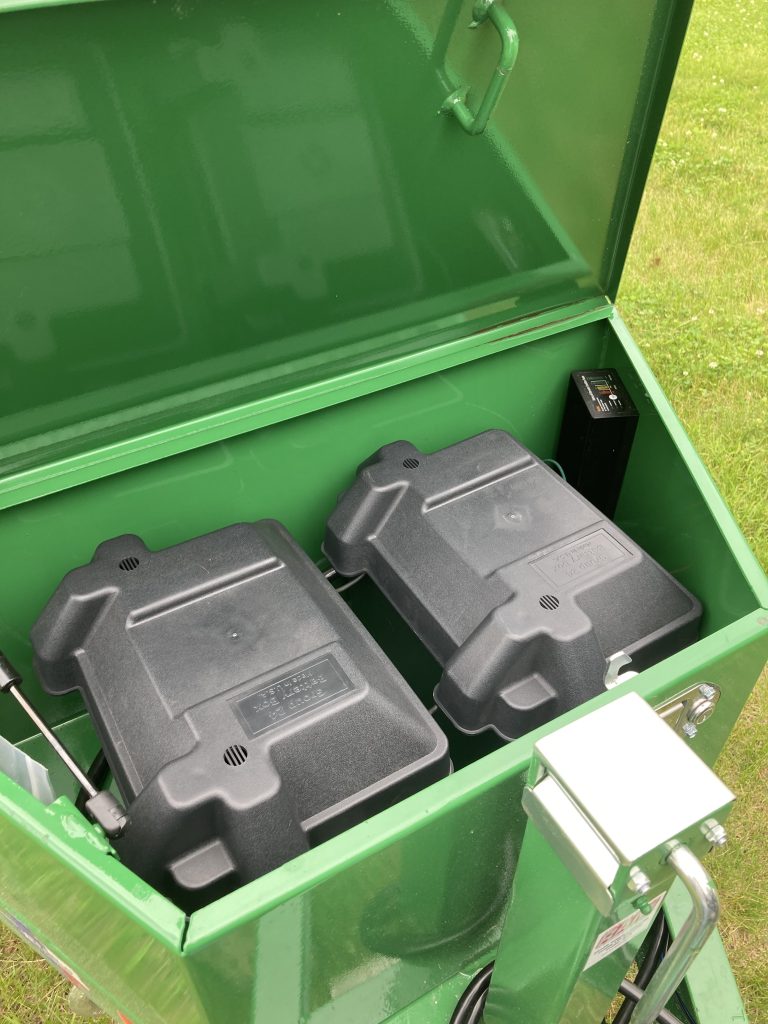 2025 DNJ Standard 550 Gallon Fuel Trailer